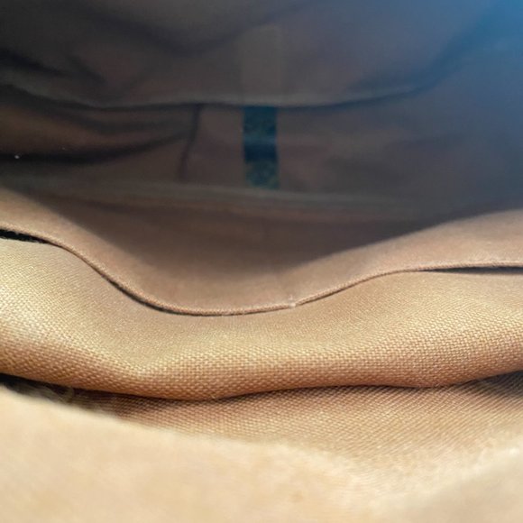 LOUIS VUITTON Saumur 35 Crossbody Messenger Handbag - Picture 12 of 15